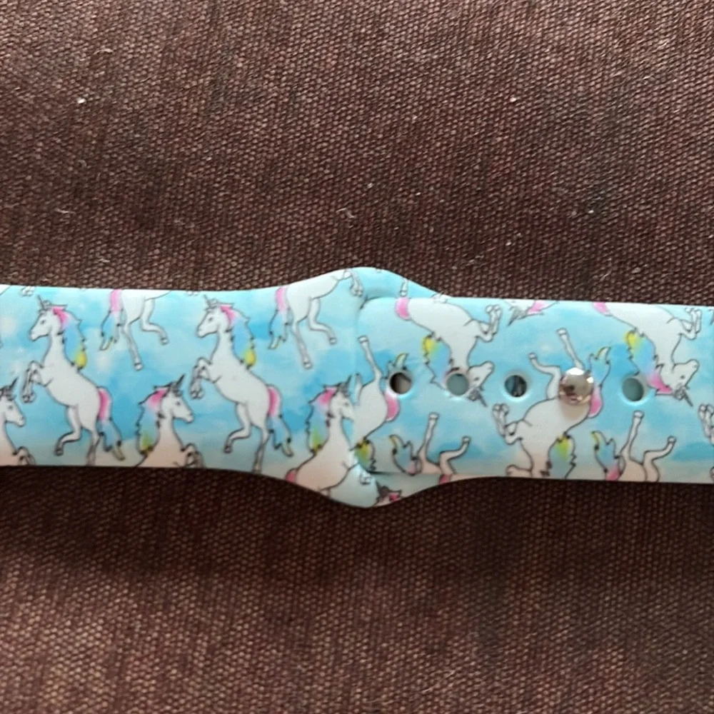 🆕 Silicone Fun🦄 Unicorn Print Apple Watch Band- Sz S/M 38/40